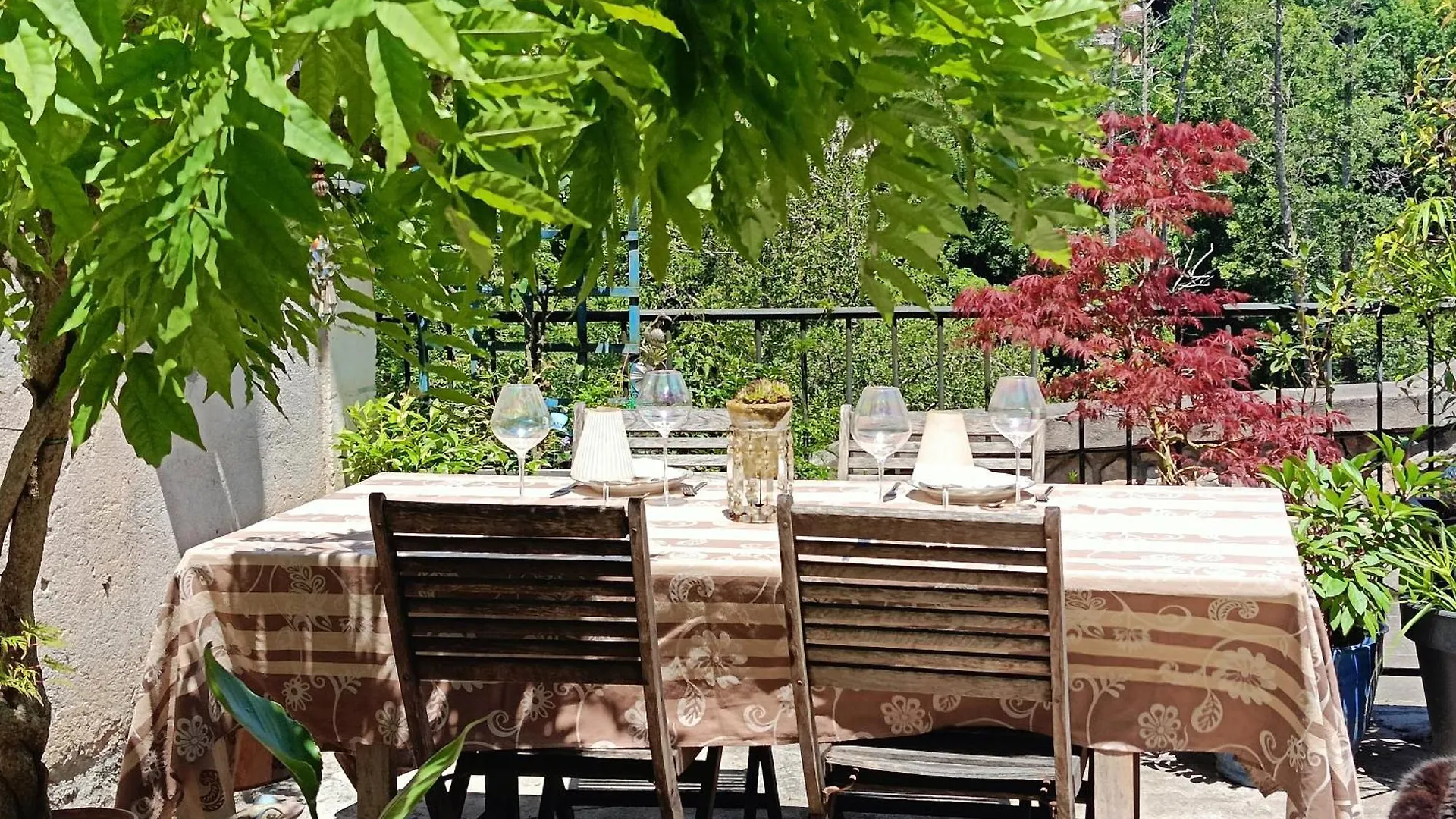 La Maison Des Artistes Laguépie